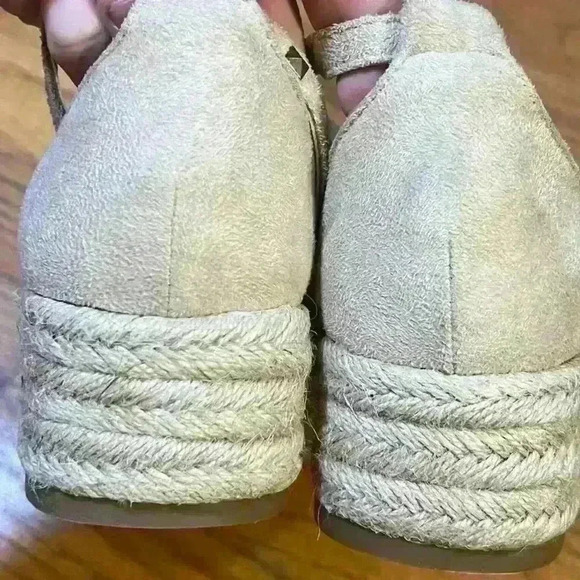 CCOCCI Studded Espadrille Platform Sandals NWOB Size 8 Tan Strappy Party Travel - Picture 4 of 6